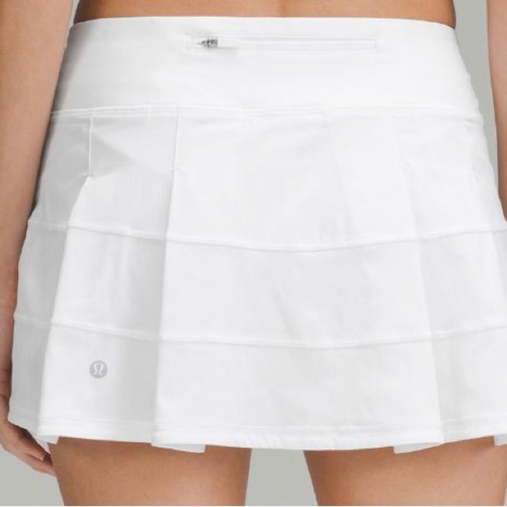 Lululemon pace rival skirt